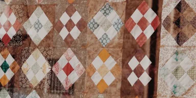 Quilt met ruitpatroon in herfsttinten
